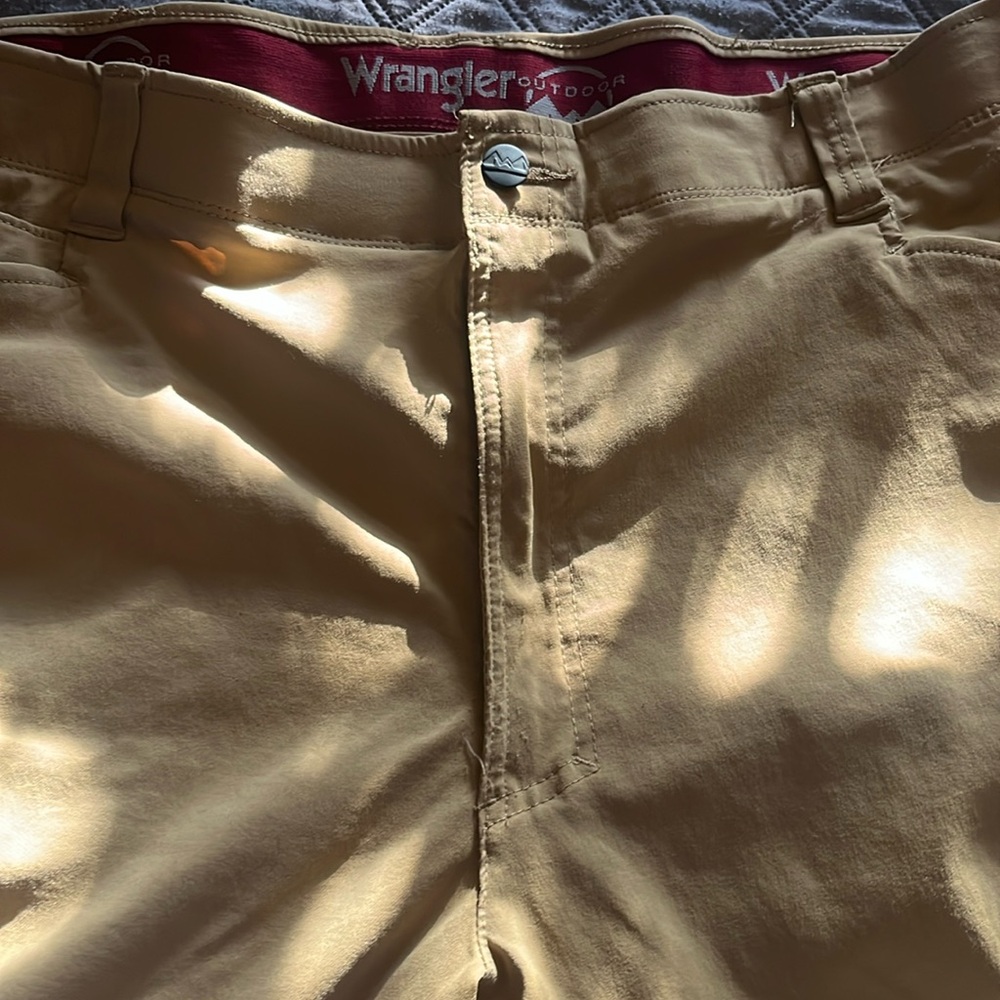 MEN'S WRANGLER® FLEX WAIST OUTDOOR CARGO PANT .Sz 42x30